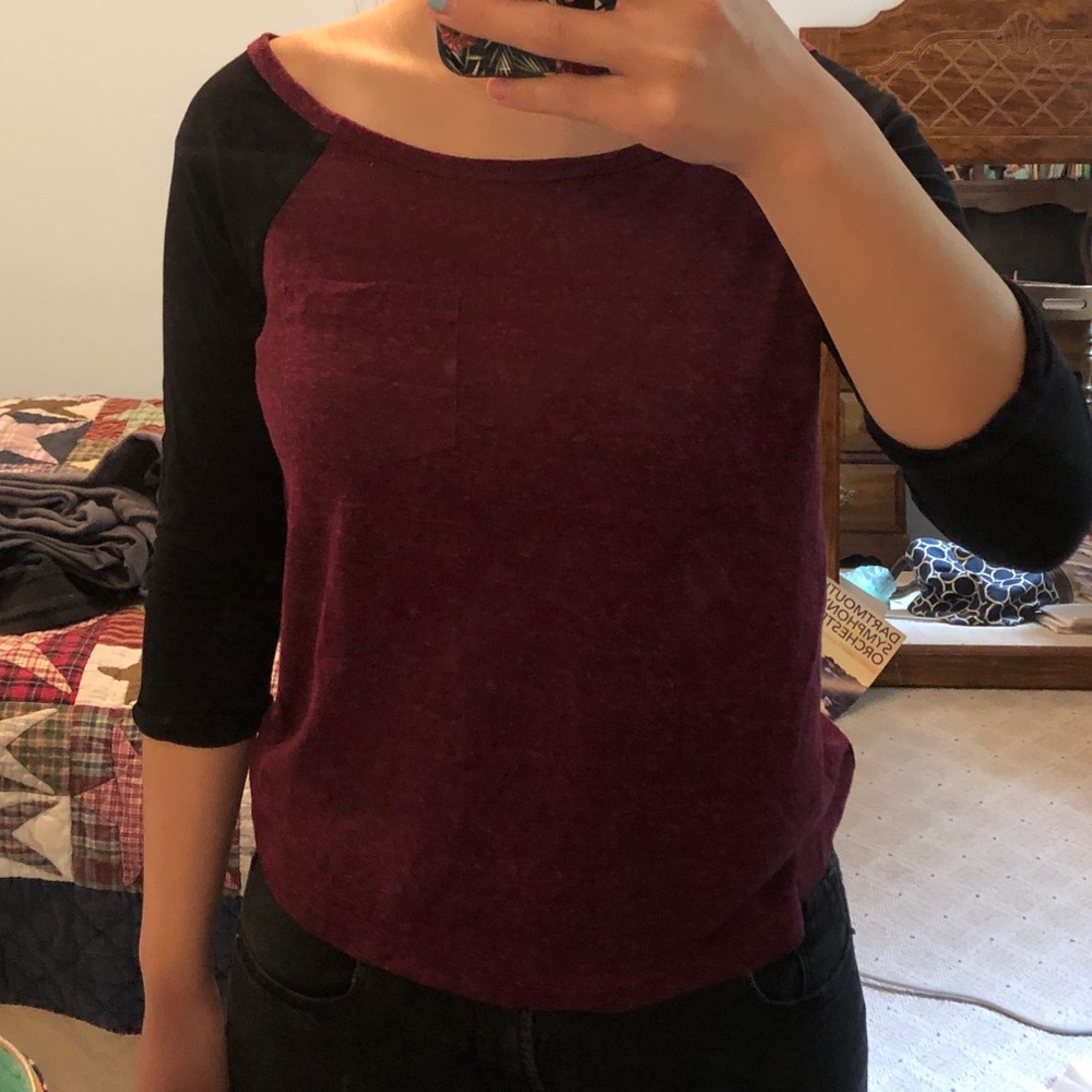 Baseball tee